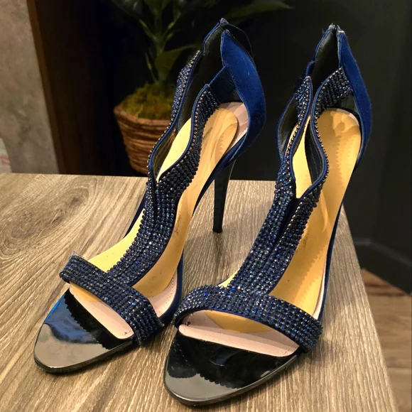 T-strap, jeweled Glint heels - Picture 1 of 4